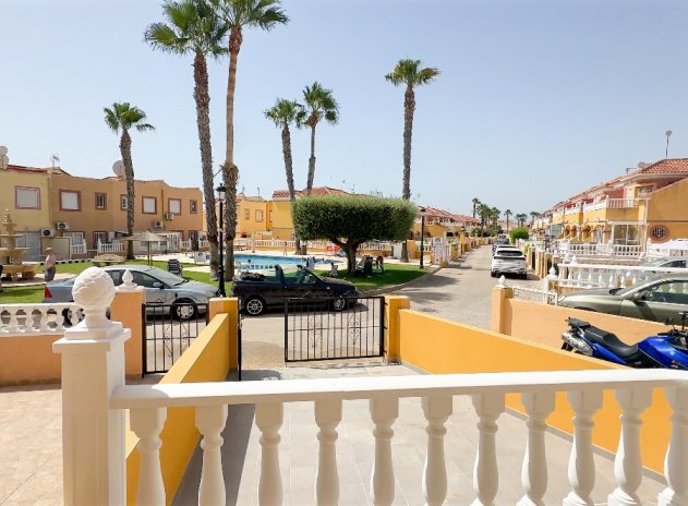 Reventa - Casa adosada - Orihuela Costa - La Regia