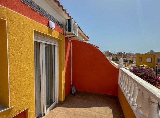 Reventa - Casa adosada - Orihuela Costa - La Regia