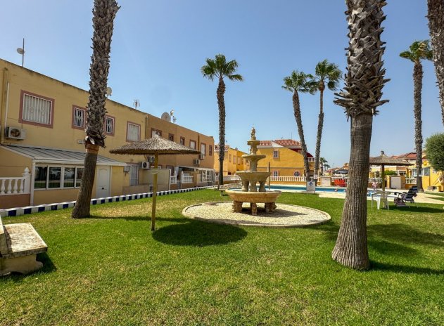 Reventa - Casa adosada - Orihuela Costa - La Regia