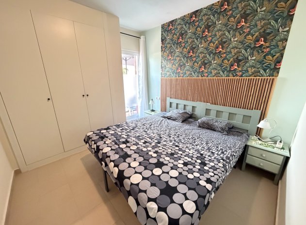 Herverkoop - Appartement - Orihuela - Playa Flamenca