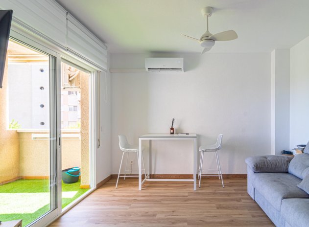 Herverkoop - Appartement - Orihuela Costa - Campoamor