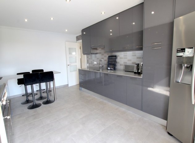 Resale - Villa * - Campoamor *