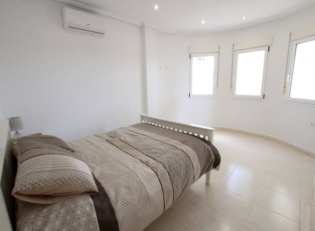 Resale - Villa * - Campoamor *