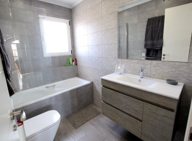 Resale - Villa * - Campoamor *