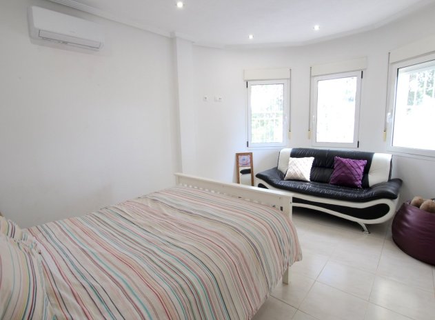 Resale - Villa * - Campoamor *