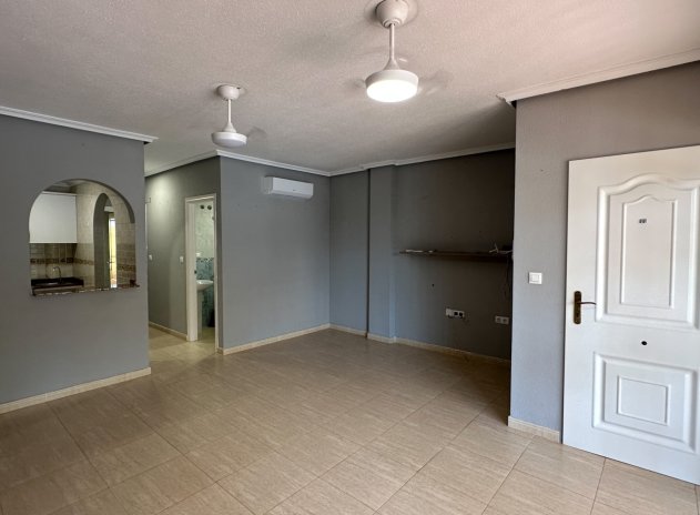 Wiederverkauf - Wohnung - Daya Nueva - Costa Blanca Sur