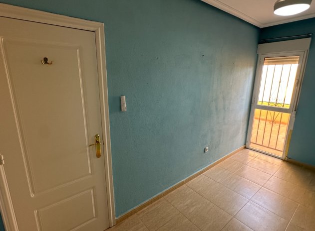 Wiederverkauf - Wohnung - Daya Nueva - Costa Blanca Sur