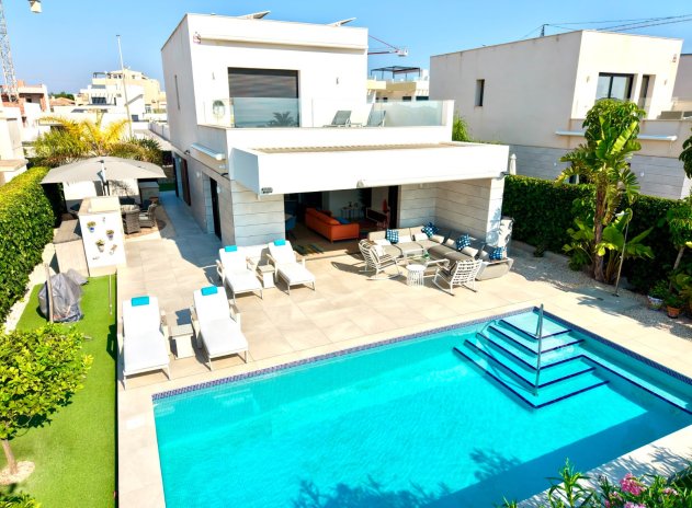 Herverkoop - Villa - Los Montesinos - Los Montesinos - Urb. La Herrada