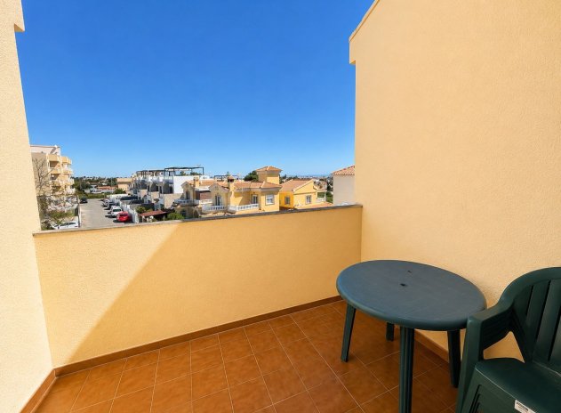 Herverkoop - Rijwoning - Campoamor