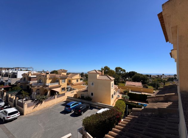 Herverkoop - Rijwoning - Campoamor