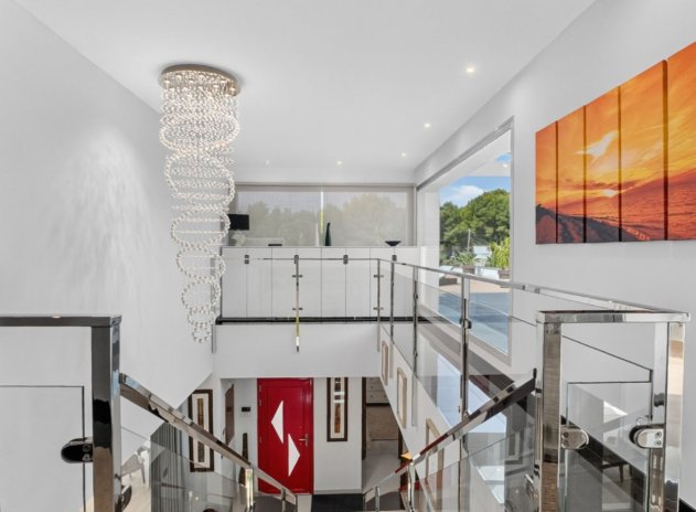 Resale - Villa * - Pinar de Campoverde