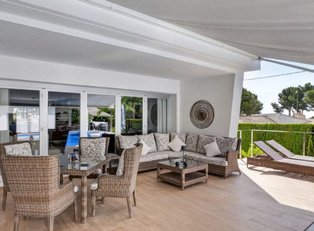 Resale - Villa * - Pinar de Campoverde