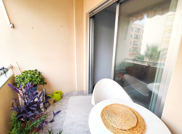 Reventa - Apartamento / Piso - Guardamar del Segura