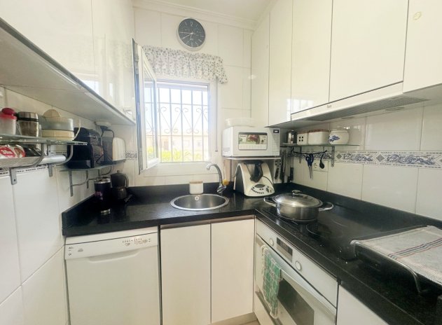 Wiederverkauf - Wohnung - Torrevieja - Aguas Nuevas