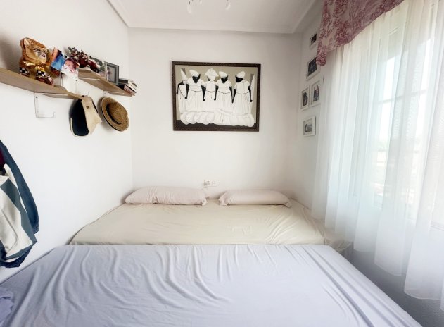 Wiederverkauf - Wohnung - Torrevieja - Aguas Nuevas