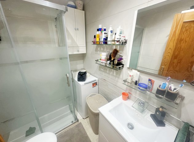 Wiederverkauf - Wohnung - Torrevieja - Aguas Nuevas