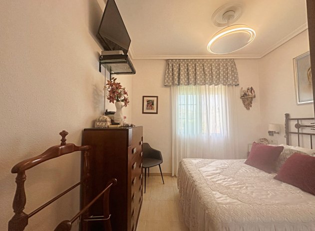 Wiederverkauf - Wohnung - Torrevieja - Aguas Nuevas