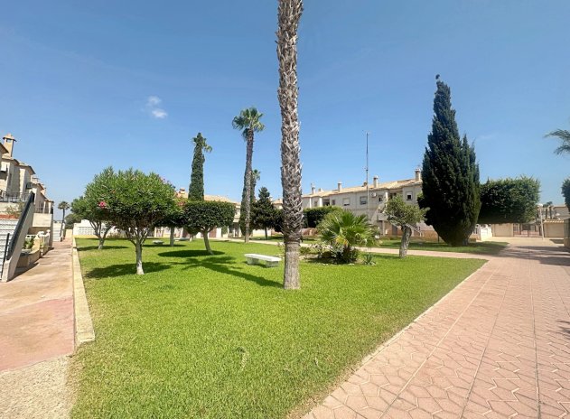 Wiederverkauf - Wohnung - Torrevieja - Aguas Nuevas