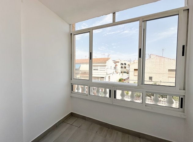 Wiederverkauf - Wohnung - Torrevieja