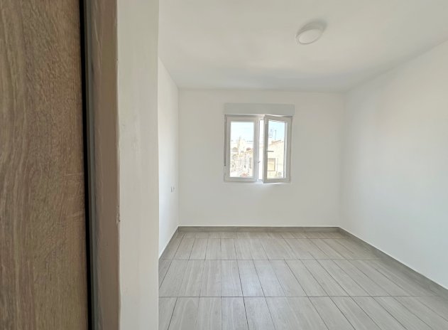 Wiederverkauf - Wohnung - Torrevieja