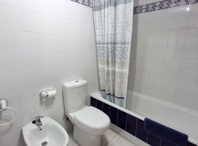 Wiederverkauf - Wohnung - Torrevieja - Playa de los Locos