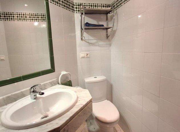 Wiederverkauf - Wohnung - Torrevieja - Playa de los Locos