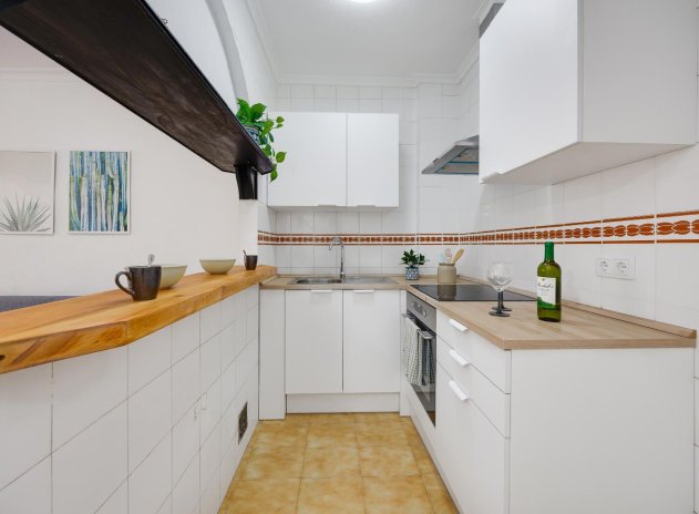 Wiederverkauf - Wohnung - Torrevieja - Playa del Cura
