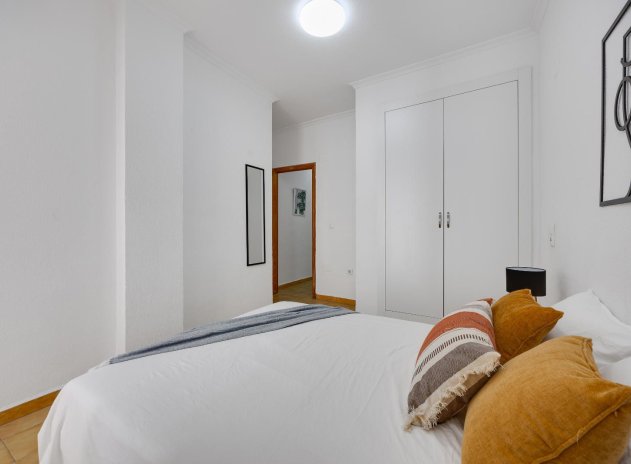 Wiederverkauf - Wohnung - Torrevieja - Playa del Cura