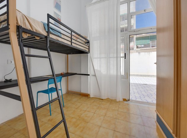 Wiederverkauf - Wohnung - Torrevieja - Playa del Cura
