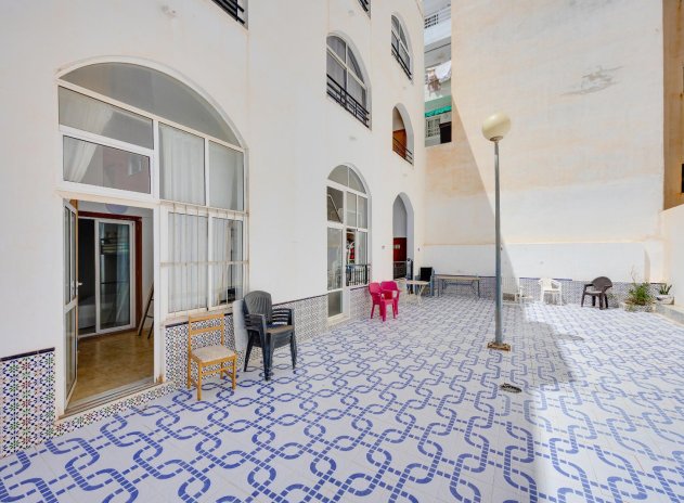 Wiederverkauf - Wohnung - Torrevieja - Playa del Cura