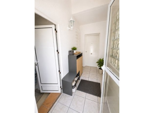 Reventa - Villa - Villamartin - Villamartín