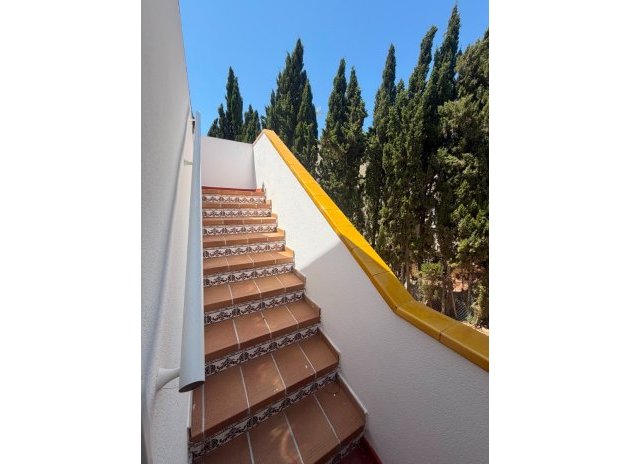 Reventa - Villa - Villamartin - Villamartín