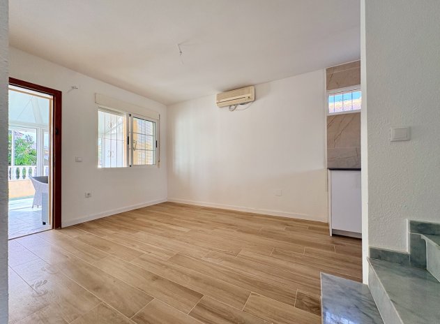 Reventa - Villa - Orihuela - Los Balcones