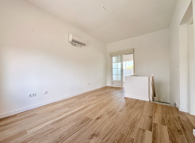 Reventa - Villa - Orihuela - Los Balcones
