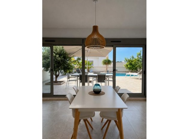 Wiederverkauf - Villa - San Miguel de Salinas