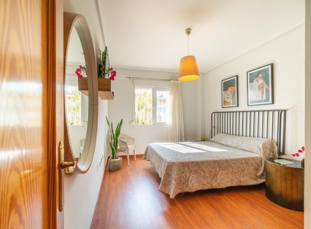 Wiederverkauf - Wohnung - Orihuela Costa - Playa Flamenca