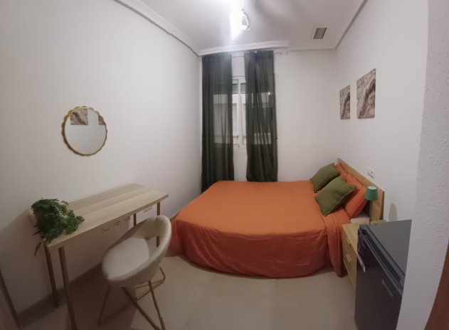 Herverkoop - Appartement - Torrevieja - Puerto