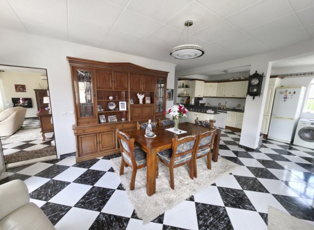 Reventa - Villa - Torrevieja