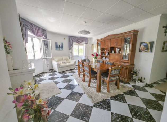 Reventa - Villa - Torrevieja
