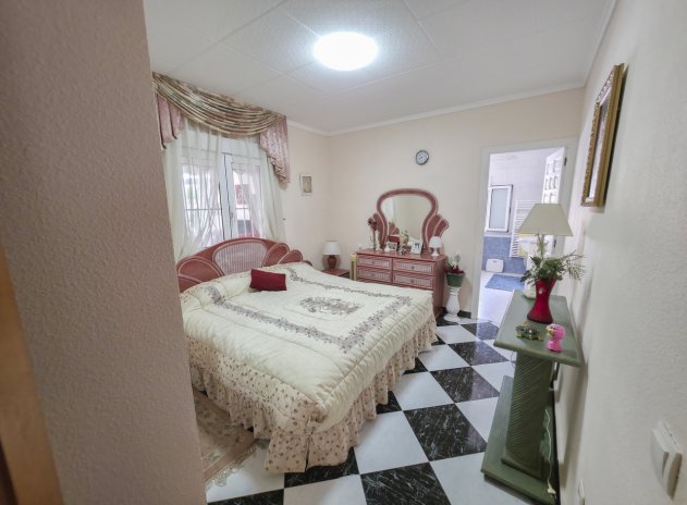 Reventa - Villa - Torrevieja