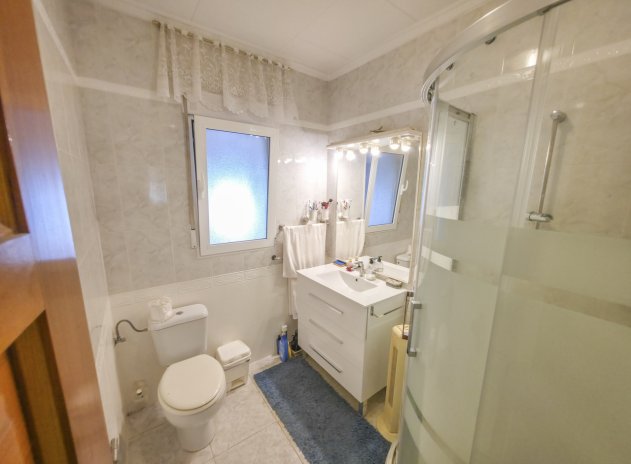 Reventa - Villa - Torrevieja