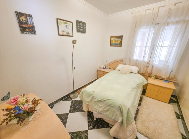 Reventa - Villa - Torrevieja