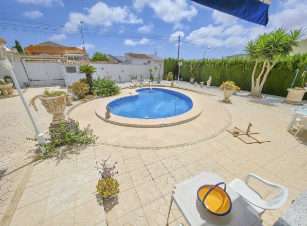 Reventa - Villa - Torrevieja