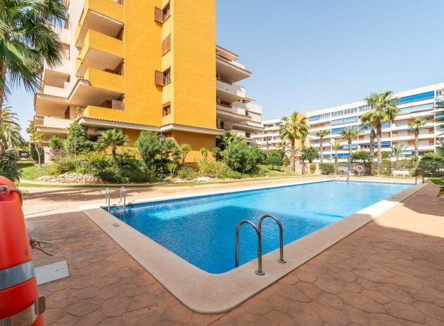 Wiederverkauf - Wohnung - Torrevieja - Rocio del mar