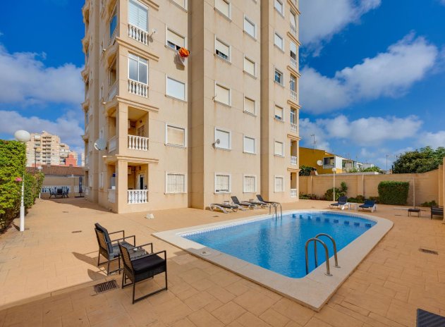 Herverkoop - Appartement - Torrevieja - Nueva Torrevieja