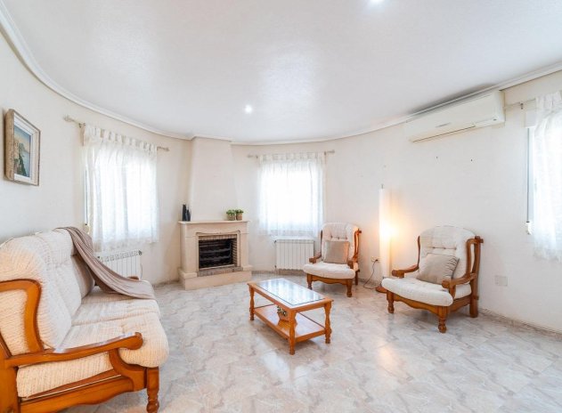 Resale - Villa - Orihuela Costa - Playa Flamenca