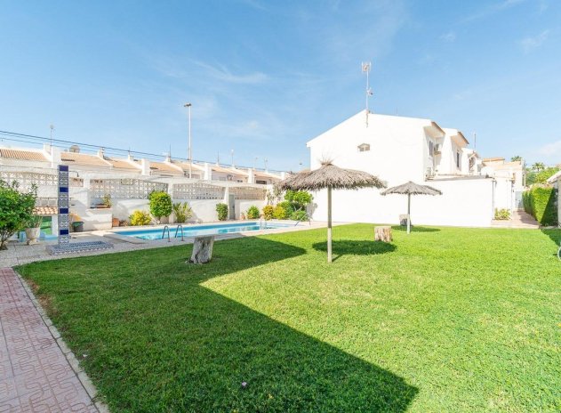 Wiederverkauf - Bungalow - Torrevieja - Los Frutales