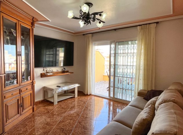 Resale - Apartment / flat - Torrevieja - Torrelamata