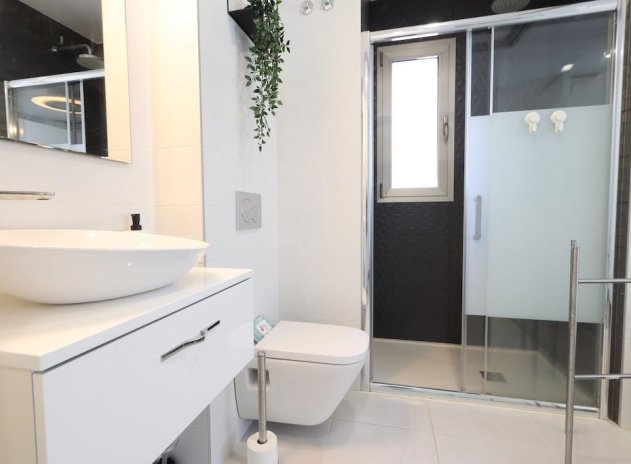 Herverkoop - Appartement - Orihuela Costa - Los Dolses