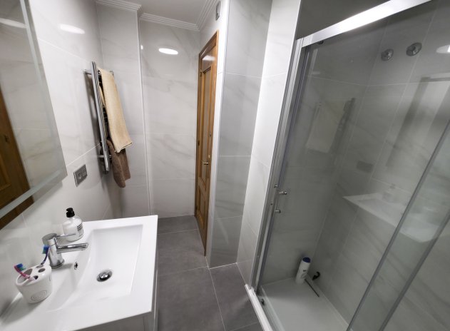 Resale - Apartment / Flat * - Villamartin * - Villamartín * 